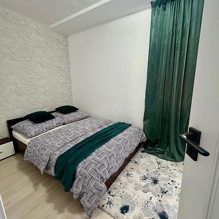 Apartament 2 Camere Baia Mare Extérieur photo