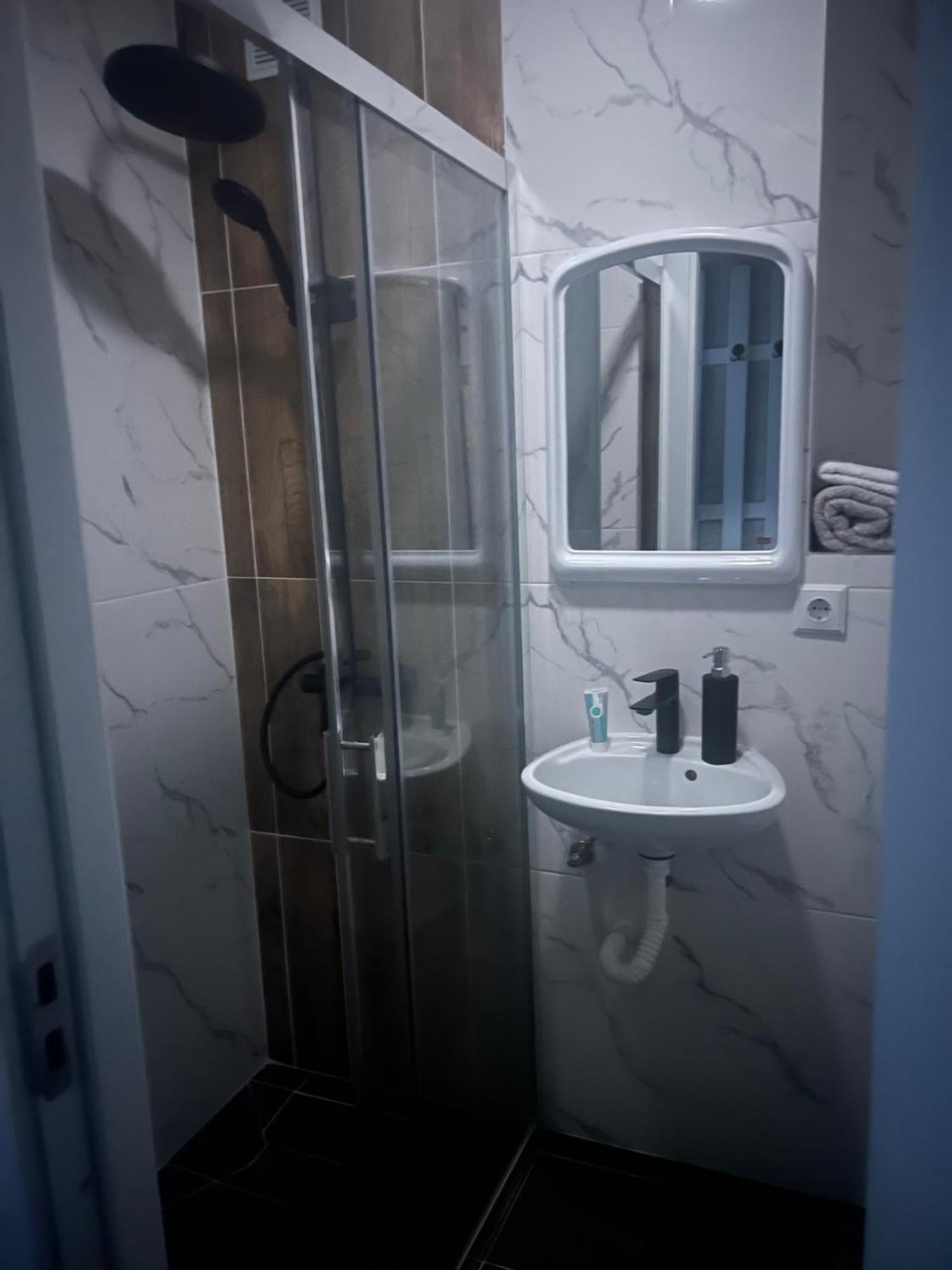 Apartament 2 Camere Baia Mare Extérieur photo